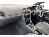 Volkswagen Golf Image 2