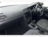 Volkswagen Golf Image 2