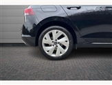 Volkswagen Golf Image 6