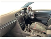 Volkswagen Golf Image 2