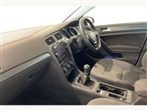 Volkswagen Golf Image 2