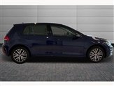 Volkswagen Golf Image 4