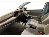 Volkswagen Golf Image 2