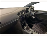 Volkswagen Golf Image 2