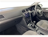 Volkswagen Golf Image 2