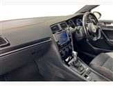 Volkswagen Golf Image 2