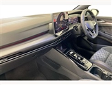 Volkswagen Golf Image 2