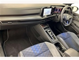 Volkswagen Golf Image 2