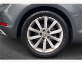 Volkswagen Golf Image 5