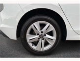 Volkswagen Golf Image 5