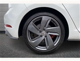 Volkswagen Golf Image 5