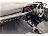 Volkswagen Golf Image 2