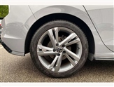 Volkswagen Golf Image 5