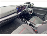 Volkswagen Golf Image 2