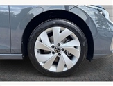 Volkswagen Golf Image 6