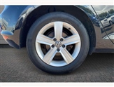 Volkswagen Golf Image 5