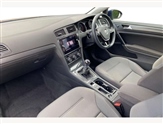 Volkswagen Golf Image 2