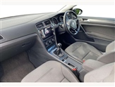 Volkswagen Golf Image 2