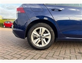 Volkswagen Golf Image 5