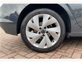 Volkswagen Golf Image 5