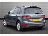 Volkswagen Golf Image 3