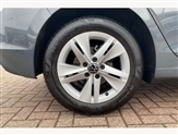 Volkswagen Golf Image 6