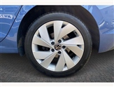 Volkswagen Golf Image 5