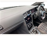Volkswagen Golf Image 2
