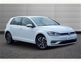 Volkswagen Golf Image 1