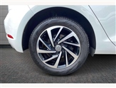 Volkswagen Golf Image 5