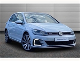 Volkswagen Golf Image 1