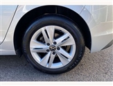 Volkswagen Golf Image 5