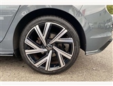 Volkswagen Golf Image 6