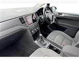 Volkswagen Golf Image 2