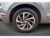 Volkswagen Golf Image 5