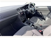 Volkswagen Golf Image 2