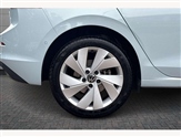 Volkswagen Golf Image 5
