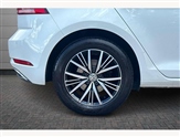 Volkswagen Golf Image 5
