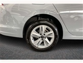 Volkswagen Golf Image 5