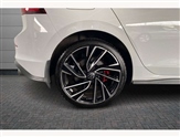 Volkswagen Golf Image 5