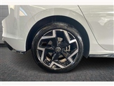 Volkswagen Golf Image 5
