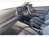 Volkswagen Golf Image 2