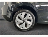 Volkswagen Golf Image 5