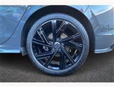 Volkswagen Golf Image 6