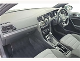 Volkswagen Golf Image 2