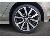 Volkswagen Golf Image 5