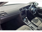 Volkswagen Golf Image 2