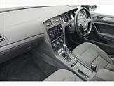 Volkswagen Golf Image 2