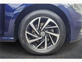 Volkswagen Golf Image 5