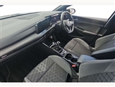 Volkswagen Golf Image 2